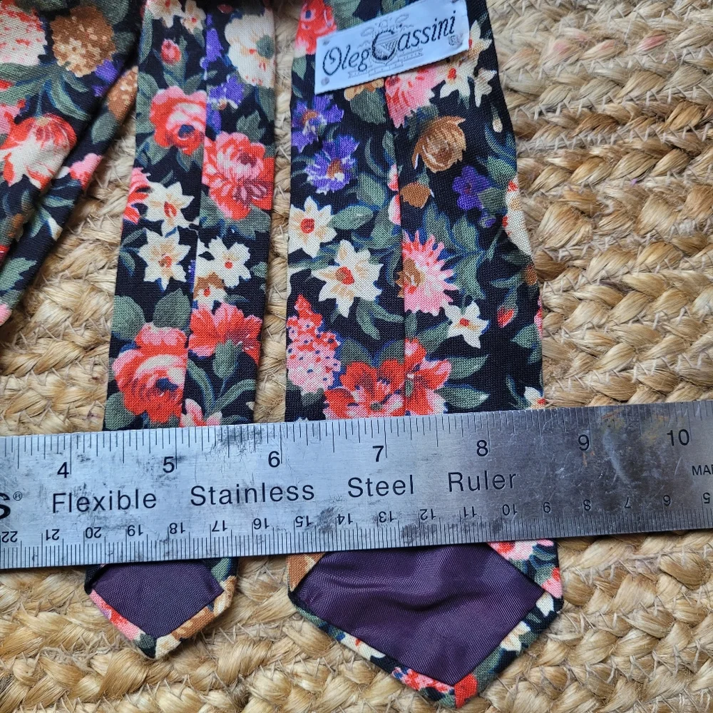 Youth Oleg Cassini floral tie-Gorgeous